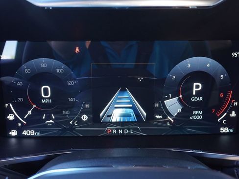 New 2026 GMC Canyon Elevation w/ Convenience Package image 21