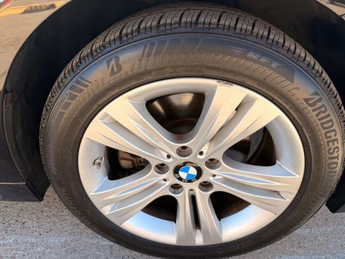 Used 2017 BMW 330i Sedan RWD image 50