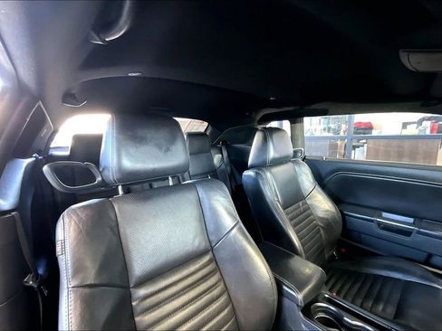 Used 2013 Dodge Challenger SXT Plus image 23
