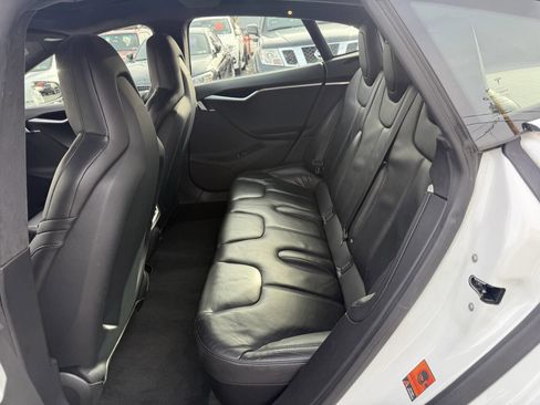 Used 2016 Tesla Model S 90D image 8