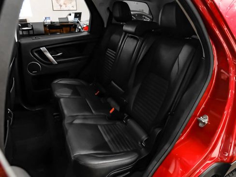 Used 2020 Land Rover Discovery Sport SE AWD/4WD image 44