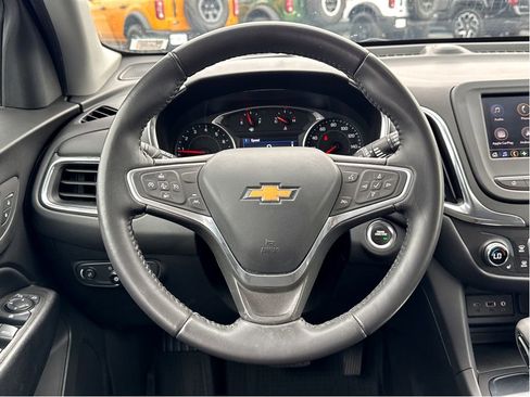 Used 2022 Chevrolet Equinox LT image 14