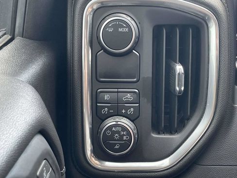 Used 2022 Chevrolet Silverado 1500 LTZ RWD image 27
