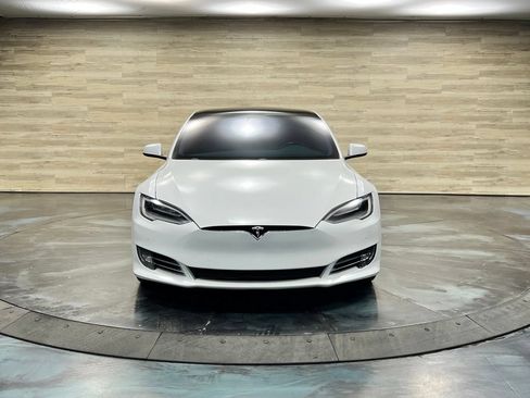 Used 2021 Tesla Model S Long Range AWD/4WD image 9