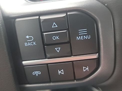 Used 2025 Ford F350 Lariat w/ FX4 Off-Road Package image 51