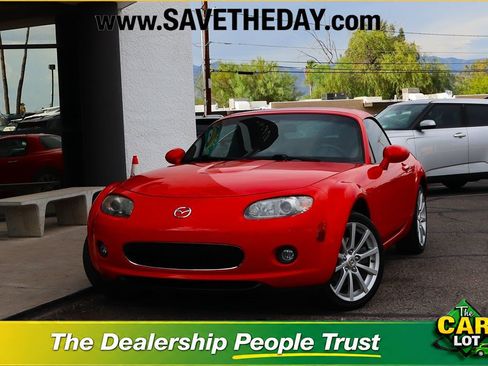 Used 2008 MAZDA MX-5 Miata Grand Touring w/ Premium Pkg RWD image 1