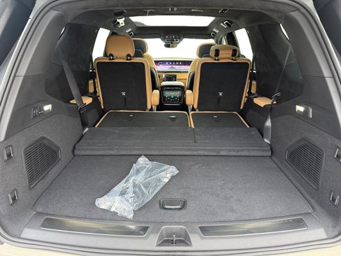 New 2026 Cadillac Escalade IQL Luxury image 17