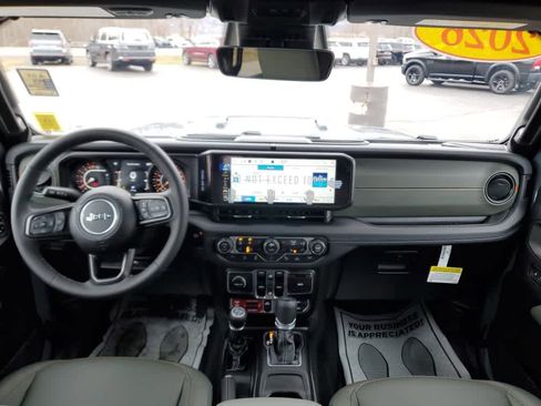 New 2026 Jeep Gladiator Mojave image 17