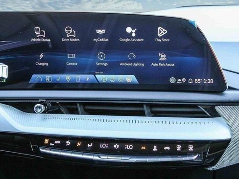 Used 2026 Cadillac Optiq Sport 1 AWD/4WD image 10