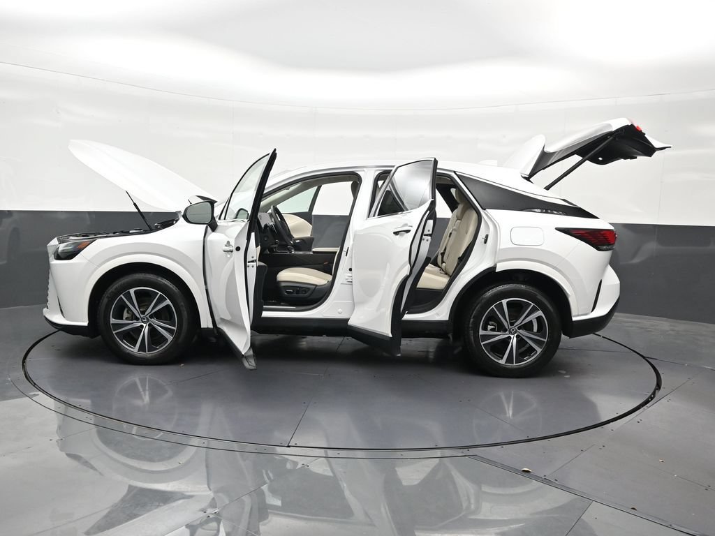 Used 2024 Lexus RX 350 FWD w/ Technology Package image 34
