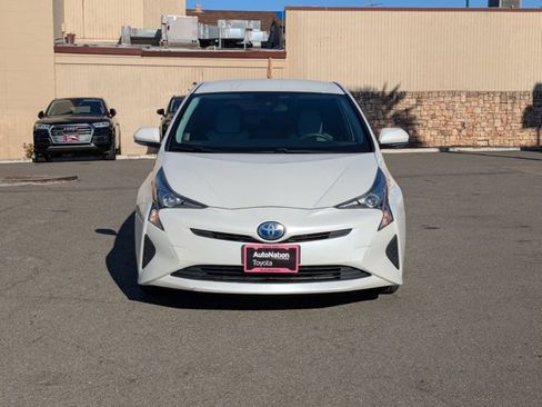 Used 2017 Toyota Prius Two image 2