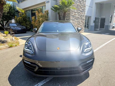 Used 2022 Porsche Panamera 4S AWD/4WD image 10