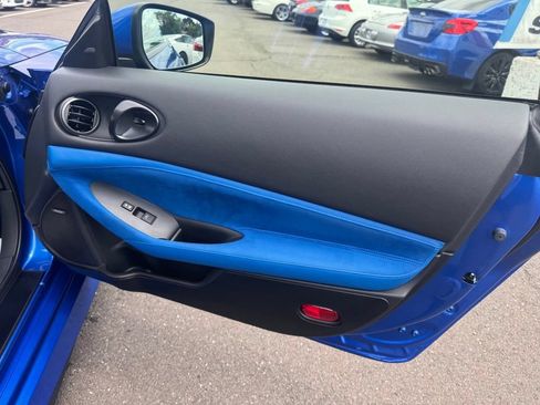 Used 2025 Nissan Z Performance w/ Floor Mat Package RWD image 26