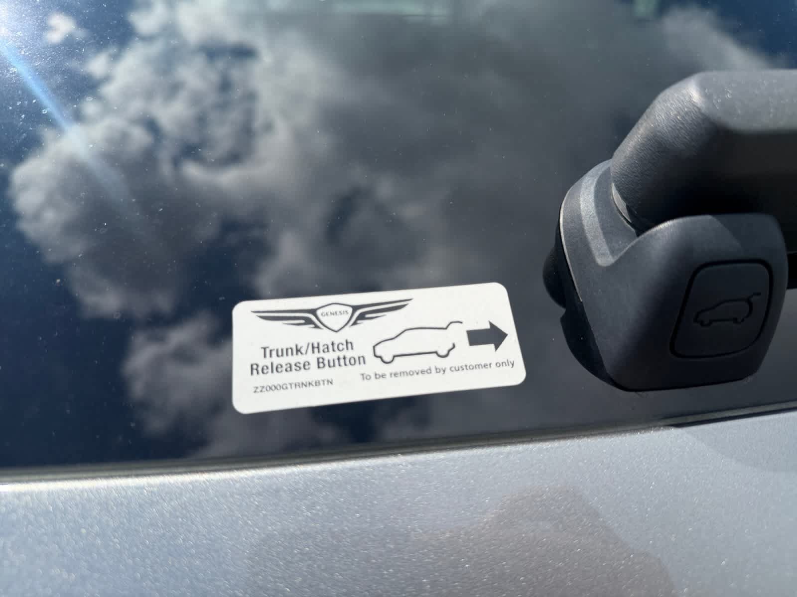 Used 2025 Genesis GV70 3.5T Sport AWD/4WD image 23