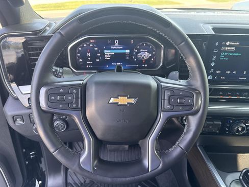 Used 2026 Chevrolet Silverado 1500 High Country w/ Technology Package AWD/4WD image 21