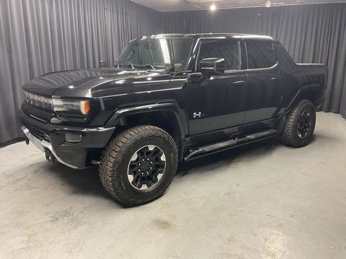 Used 2024 GMC Hummer EV 2X w/ Extreme Off-Road Package image 2