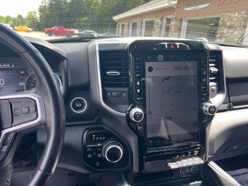 Used 2022 RAM 1500 Big Horn AWD/4WD image 15