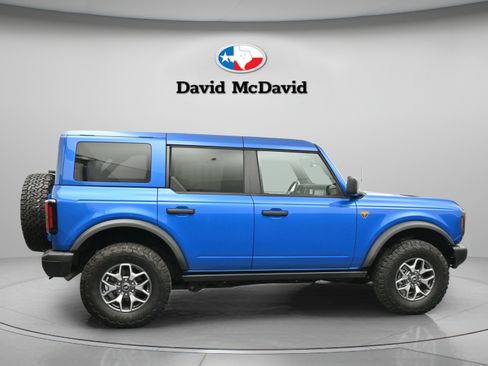Used 2025 Ford Bronco Badlands AWD/4WD image 9