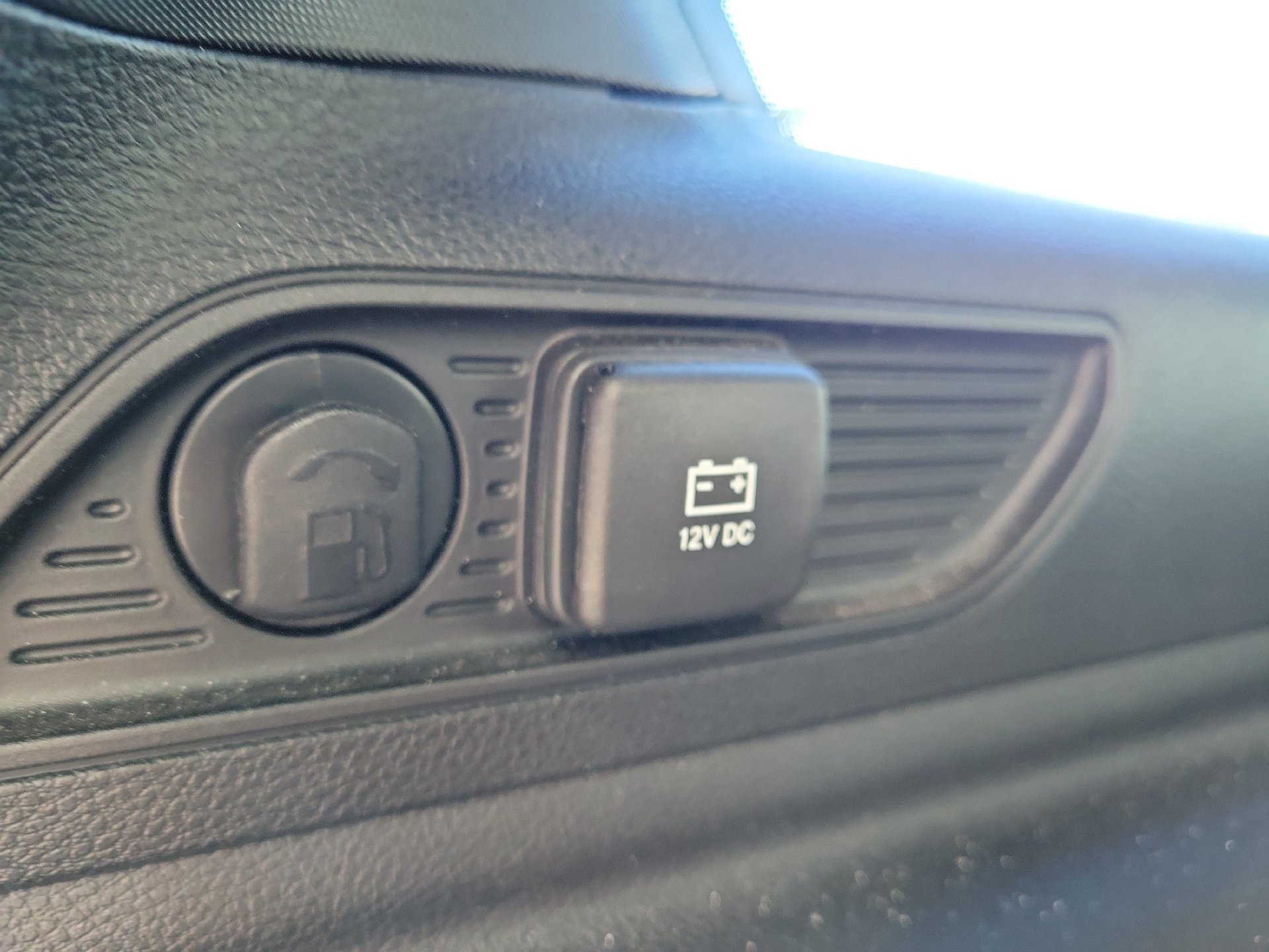 Used 2023 Jeep Grand Cherokee 4WD 4xe image 13