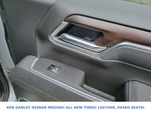 Used 2025 GMC Sierra 1500 SLT image 47