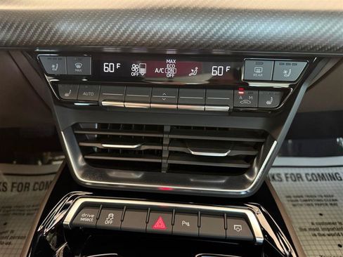 Used 2022 Audi e-tron GT Premium Plus w/ Performance Package AWD/4WD image 28