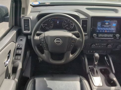 Certified 2024 Nissan Frontier SL w/ Technology Package image 16