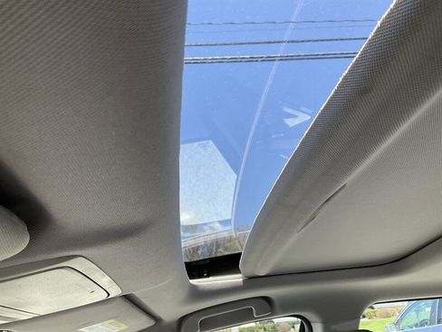 Used 2014 Honda Accord EX-L image 17