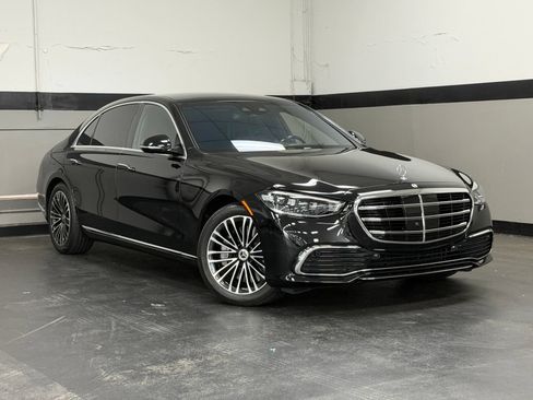 Certified 2026 Mercedes-Benz S 500 4MATIC image 2