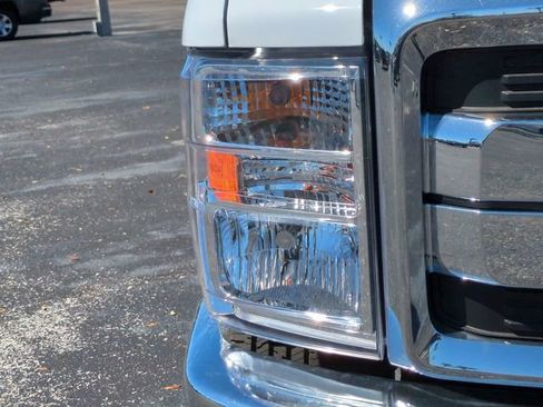 New 2026 Ford E-450 and Econoline 450 Super Duty w/ Power Equipment Group image 10