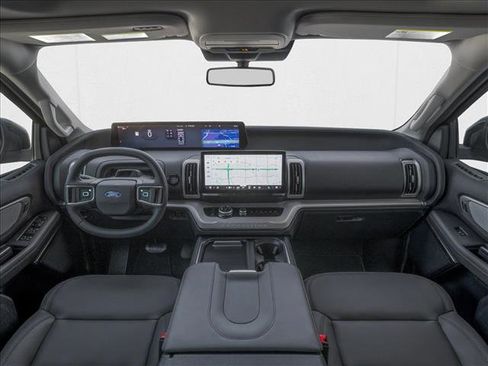 New 2026 Ford Expedition Active image 5