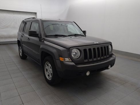 Used 2016 Jeep Patriot Sport w/ Power Value Group image 13