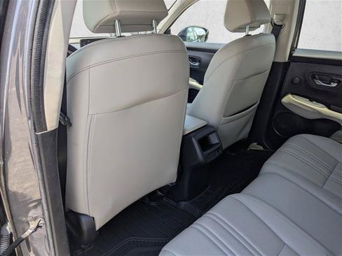Used 2024 Honda HR-V EX-L image 24