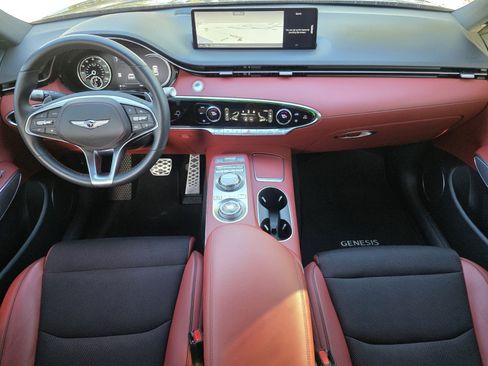 Used 2024 Genesis GV70 3.5T Sport image 4