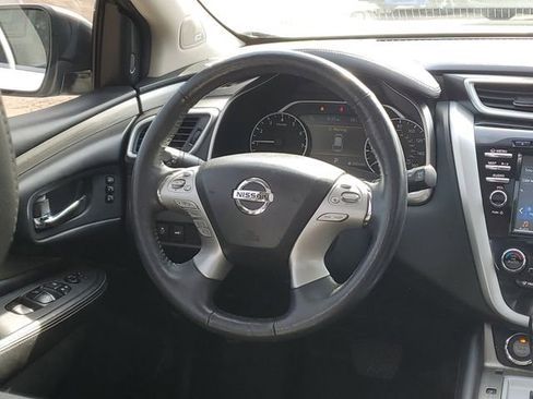 Used 2018 Nissan Murano SL AWD/4WD image 13