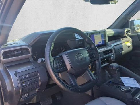 Used 2026 Toyota Tacoma SR5 AWD/4WD image 10