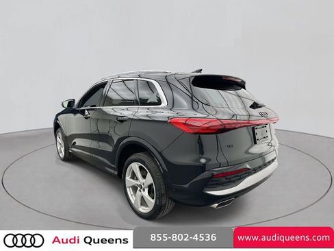 Used 2025 Audi Q5 2.0T Premium Plus w/ Premium Plus image 2