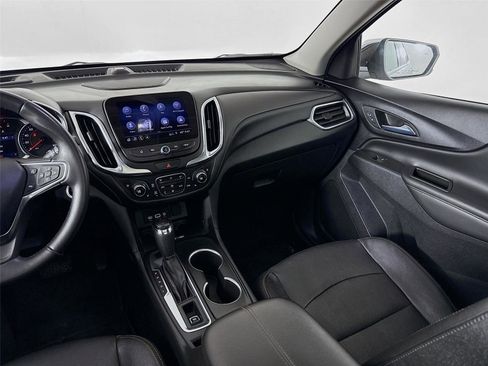 Used 2021 Chevrolet Equinox Premier image 25