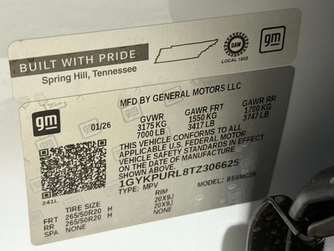 New 2026 Cadillac Lyriq Sport AWD/4WD image 20