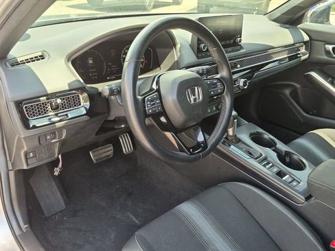 Used 2025 Honda Civic Sport image 35