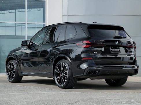 Used 2025 BMW X5 M60i image 10