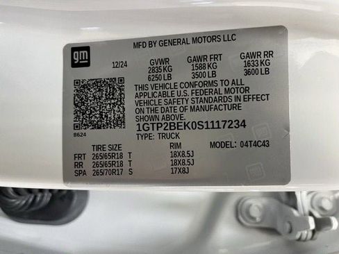 New 2025 GMC Canyon Elevation w/ Convenience Package image 24