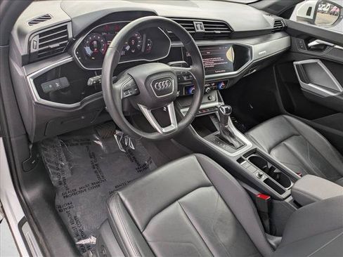 Used 2025 Audi Q3 2.0T Premium AWD/4WD image 10