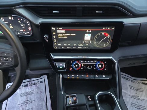 Used 2023 GMC Sierra 1500 Denali w/ Denali Reserve Package image 15