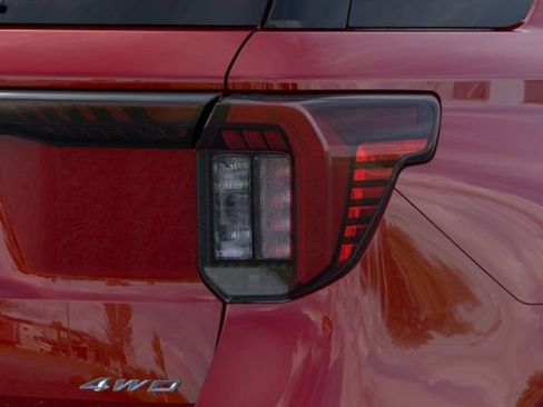 New 2026 Ford Explorer Platinum w/ LUX Leather Package AWD/4WD image 21