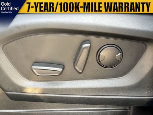 Used 2021 Ford Explorer XLT w/ Equipment Group 202A AWD/4WD image 21