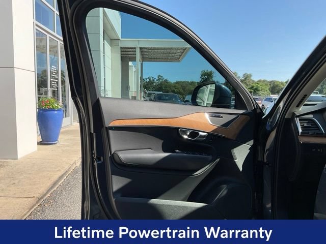 Certified 2024 Volvo XC90 T8 Core w/ Protection Package Premier AWD/4WD image 12