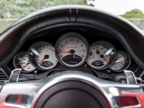 Used 2011 Porsche 911 Turbo S AWD/4WD image 53
