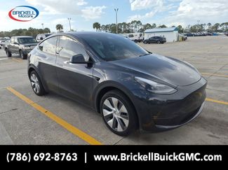 Used 2024 Tesla Model Y Long Range video 1