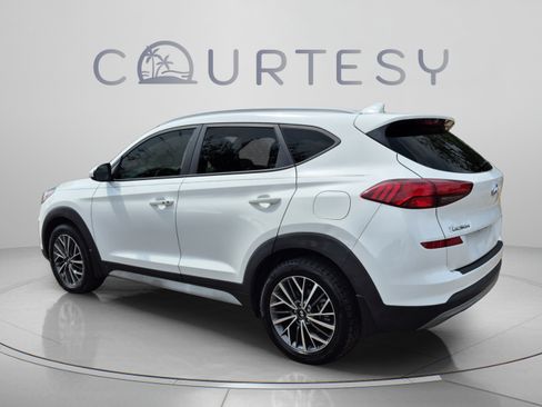 Certified 2021 Hyundai Tucson SEL w/ Cargo Package FWD image 3