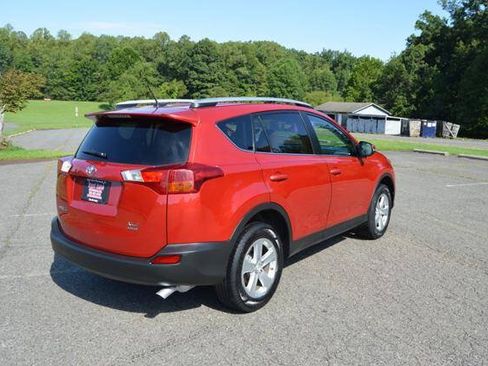 Used 2014 Toyota RAV4 XLE AWD/4WD image 58